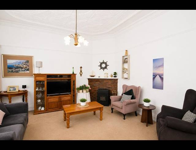 3 BEDROOM HOUSE FOR SALE IN NORWOOD